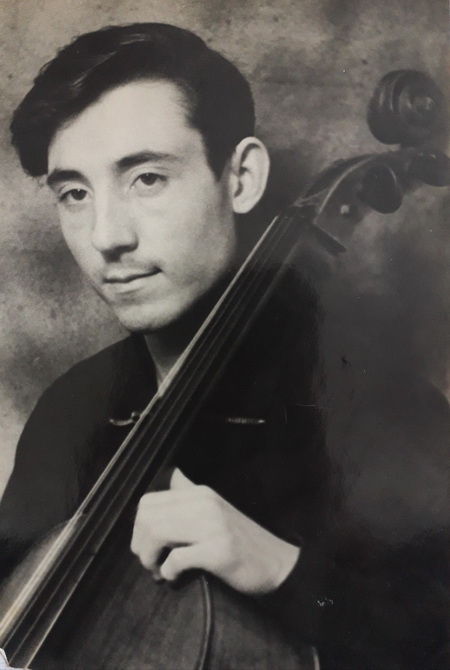 10 февраля исполняется 90 лет со Дня рождения Александра Храмышкина – основателя класса виолончели в Пскове