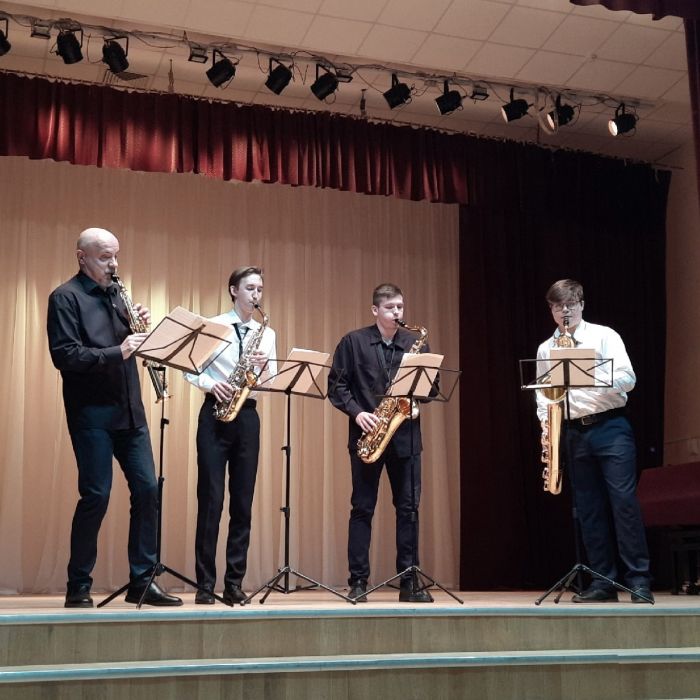 Квартет саксофонов колледжа искусств стал лауреатом джазоврго конкурса