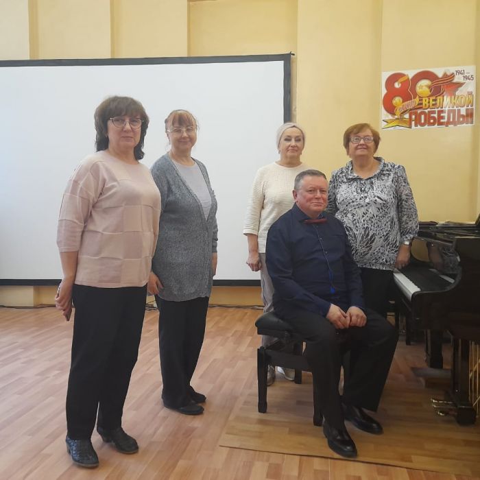Сольный концерт пианиста Виктора Иванова прошёл в ДШИ г. Острова