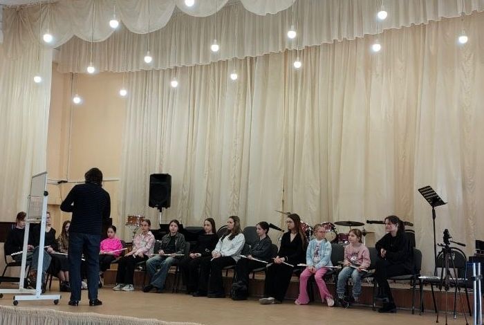 Молодые музыканты из Пскова принимают участие в межрегиональном проекте «Волшебная флейта: творческая школа Николая Попова»