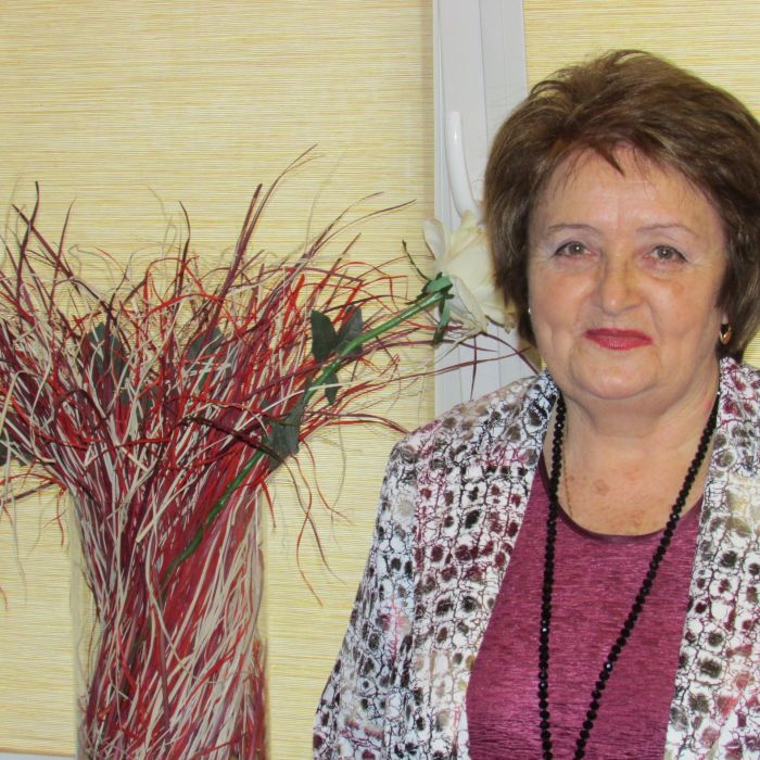 80-летний юбилей отметила ветеран педагогического труда Алла Викторовна Кан.