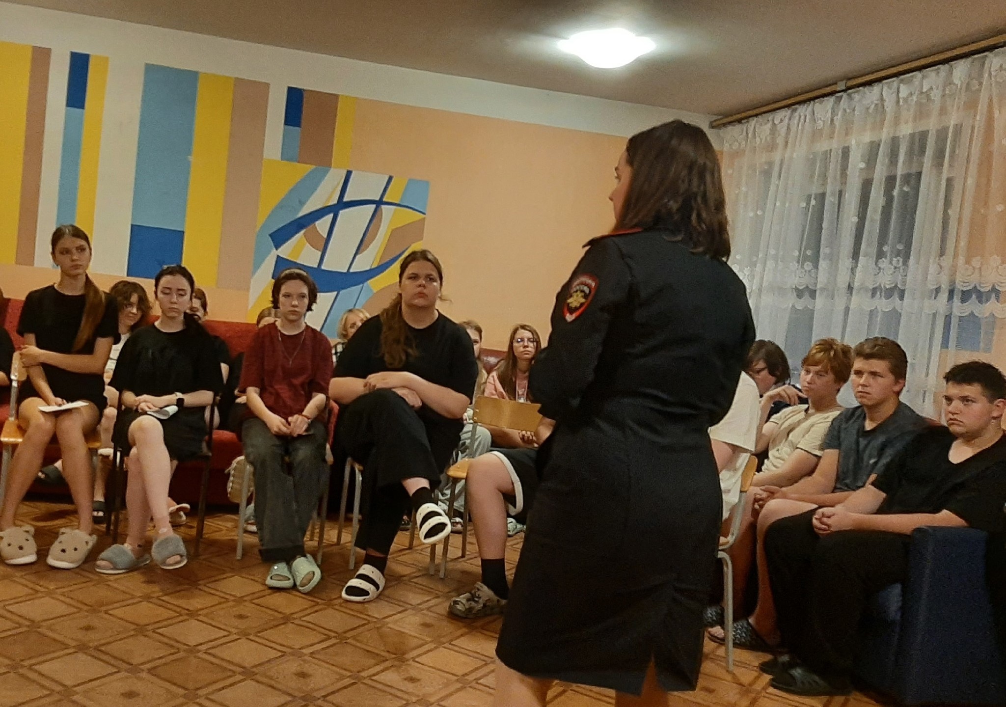 v-obshhezhitii-kolledzha-iskusstv-sostoyalos-organizatsionnoe-sobranie-dlya-studentov-pervogo-kursa